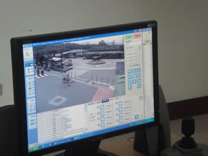 為警局交通隊設計的廣播系統，成功達到驅離違規車輛的目的，有效改善交通狀況，提高執勤績效